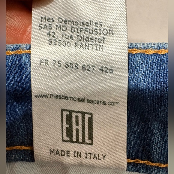 Mes Demoiselles Paris Denim, High Rise, Kick Flare Jeans w Bottom Slit. Italy - Picture 8 of 13